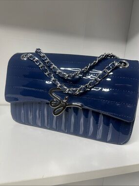 Quilted Patent Chain-Handle Shoulder Bag in Navy Blue